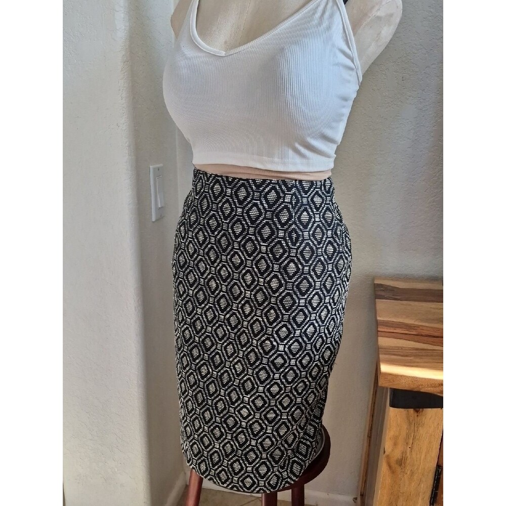 Vtg. Carlisle -Woven 40% Cotton, 6% Linen & Polyester Blend Pencil Skirt
